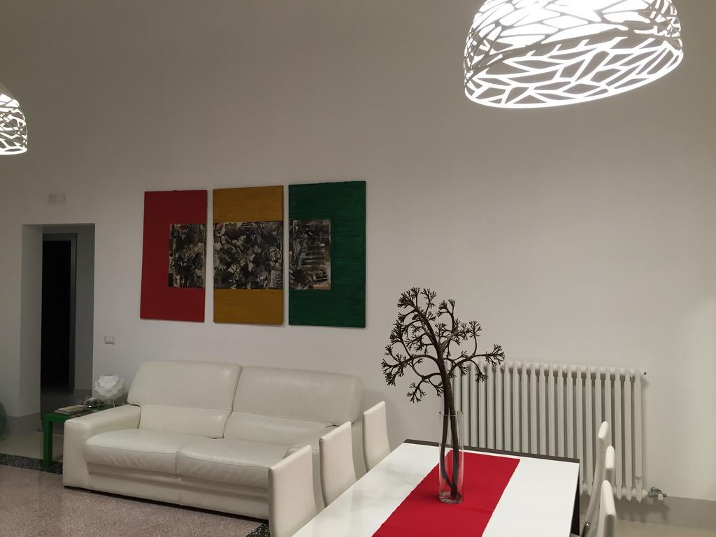 B&B Le Giravolte Lecce Exterior foto
